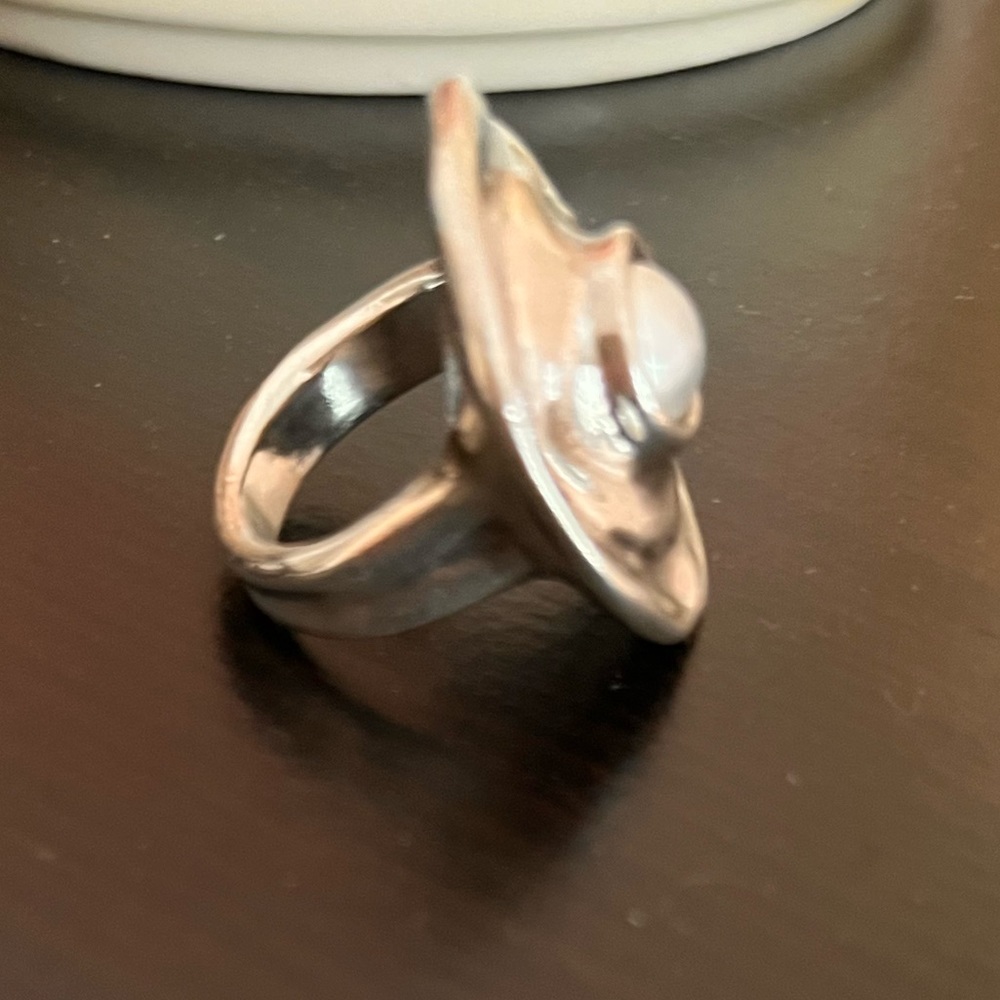 Uno de 50 pearl Handmade Sterling Silver